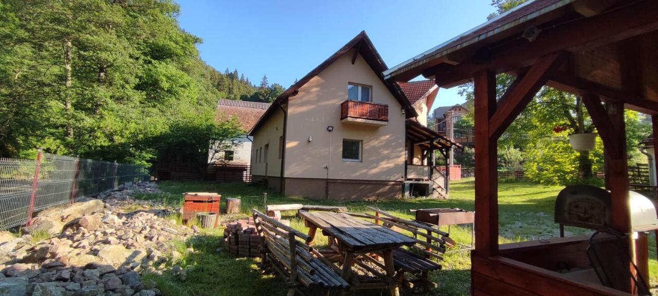 Olt-Part Vendégház BaileTusnad Exterior foto